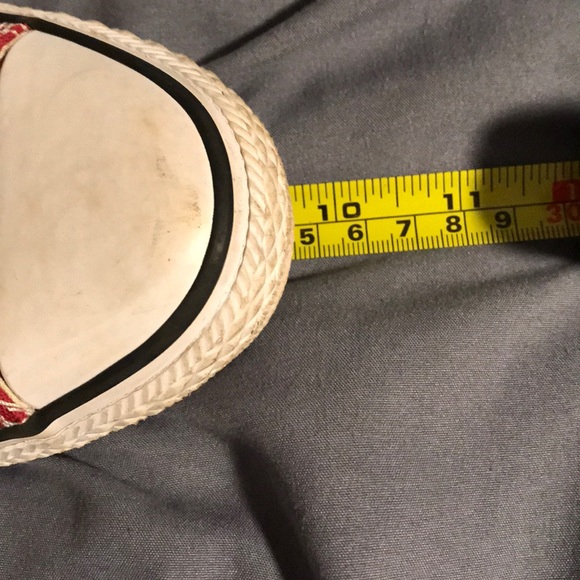 Converse - Picture 6 of 7